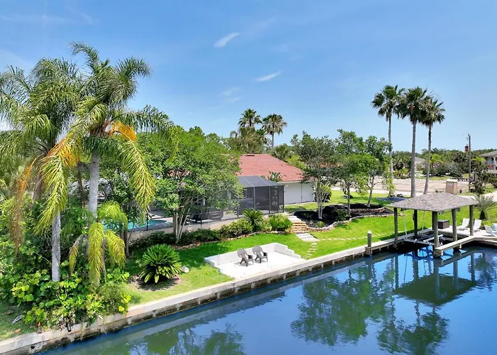 Manor On The Canal Palm Coast
