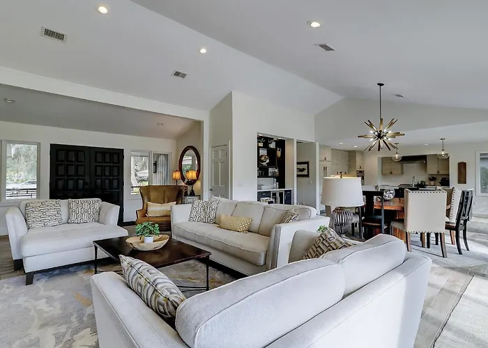 125 N Sea Pines Dr Golf View Near Beach Hilton Head Island