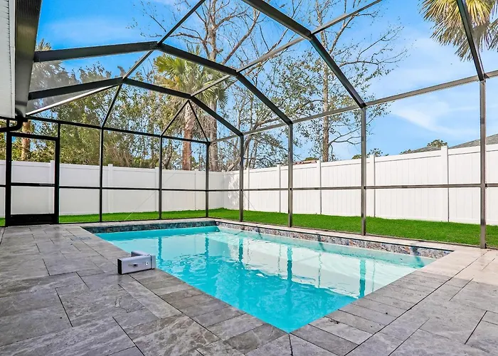 All-New Duplex With Screened Pool, Furnished Lanai, Grill, Ac, & Washer/Dryer Palm Coast