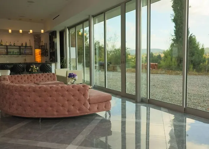Beautiful Brand New Mansion Estate Villa Los Angeles
