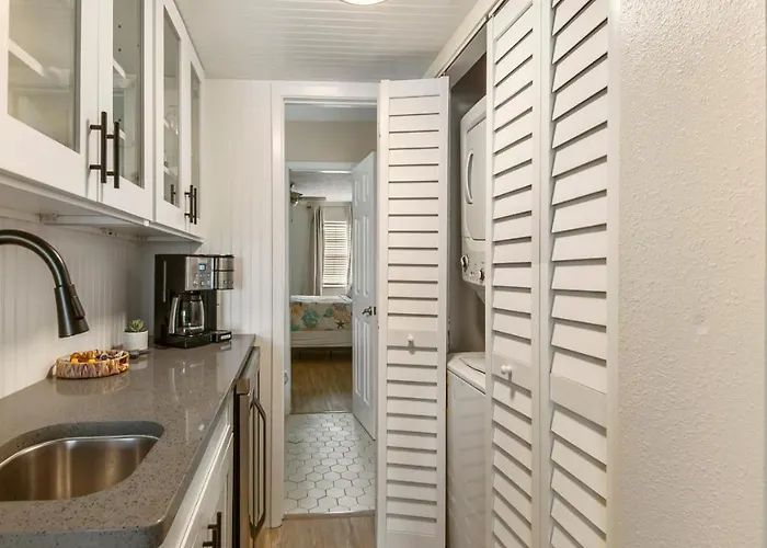 Beach Vibes - Lullwater Beach Condos 437 By Nautical Properties Vacation Rentals Panama City Beach