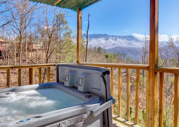 Smoky Mountain Dreams Villa Gatlinburg