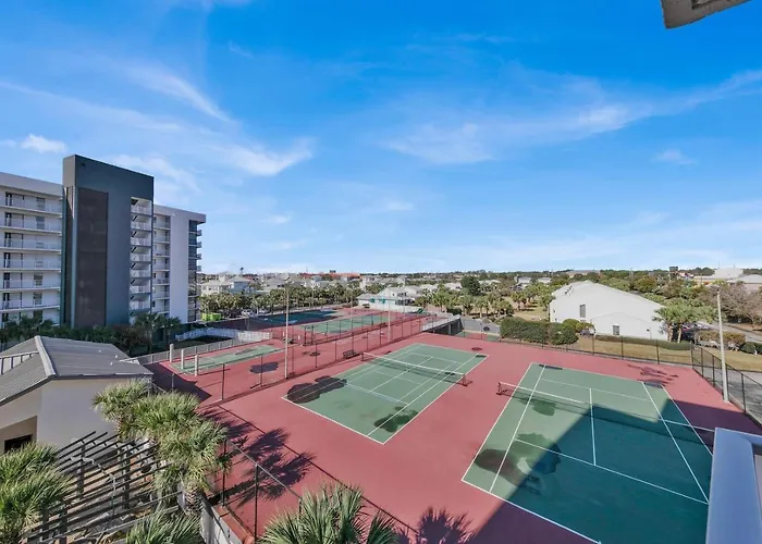 Mainsail 131 - Beachfront 2Br With Free Seasonal Beach Service Destin