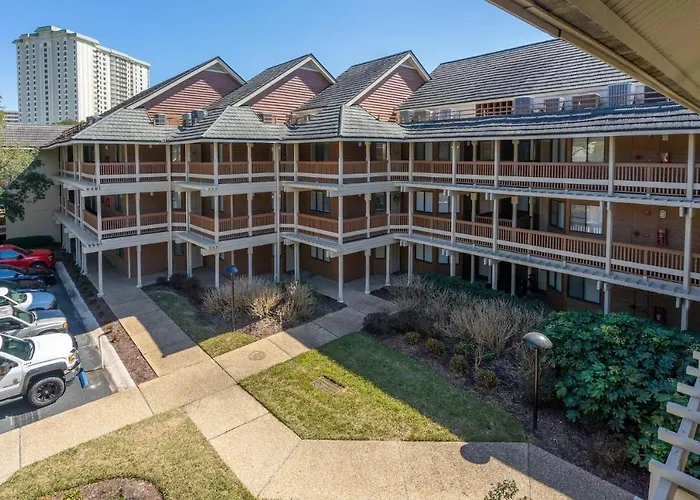 Laurel Court - 305 Villa Myrtle Beach