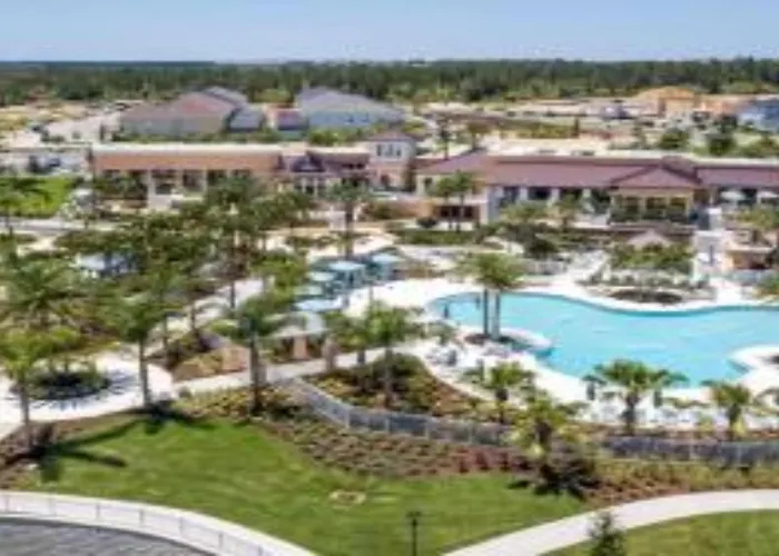 Solara Resort Townhome, 15 Minutes From Disney Kissimmee