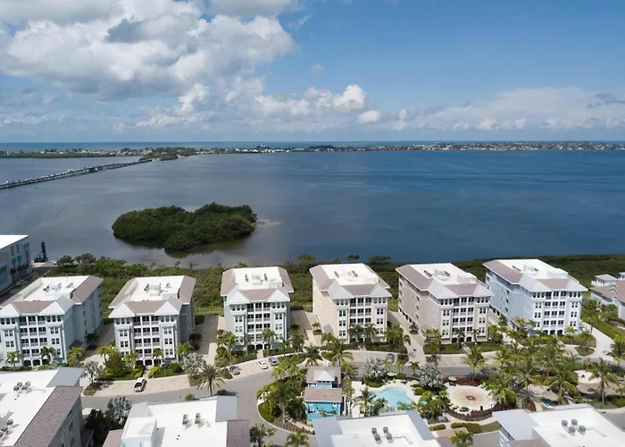One Particular Harbour 379-101 Villa Bradenton