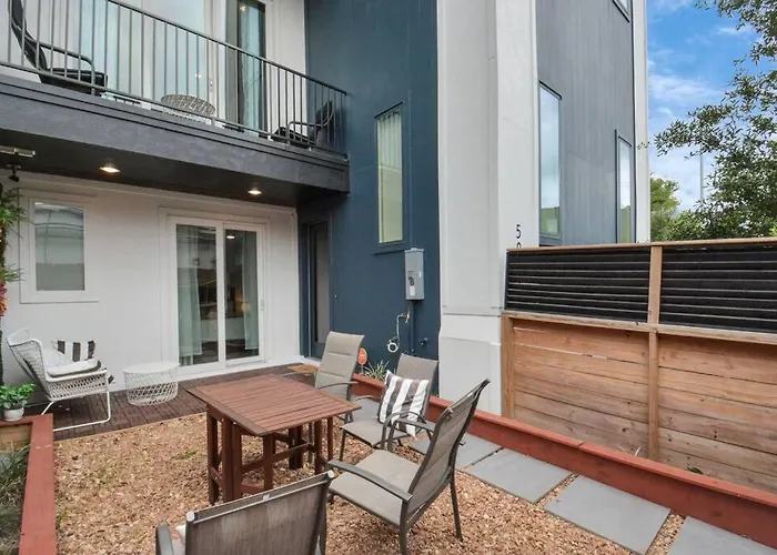 Beautiful Luxurious Houston Galleria Home