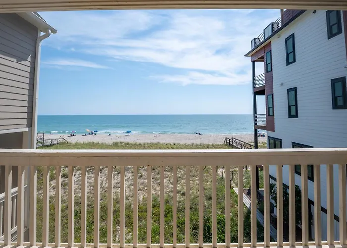 Oceanfront Condo With Pool - Salty Hammocks A6 Carolina Beach