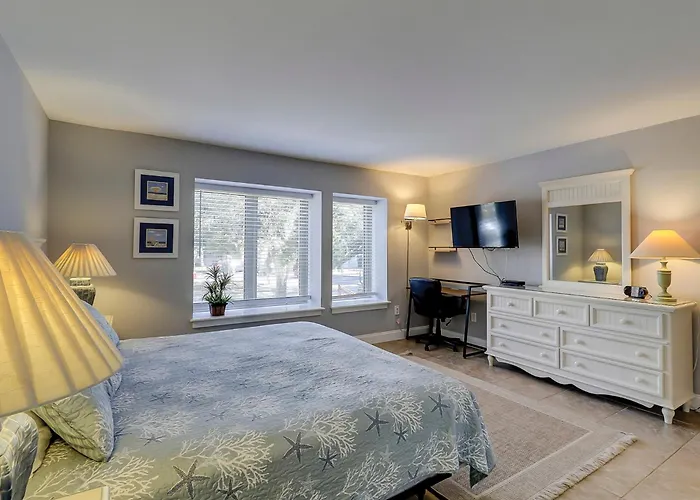 Bluff Villas 1660 Hilton Head Island