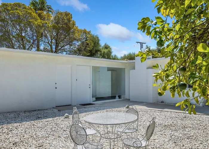 Former Steve Mcqueen'S Home Palm Springs