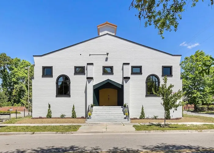The Vestry On Read - Entire Villa Columbia