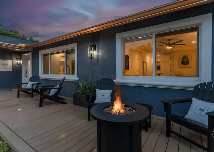 Tiki Hut Villa Boynton Beach
