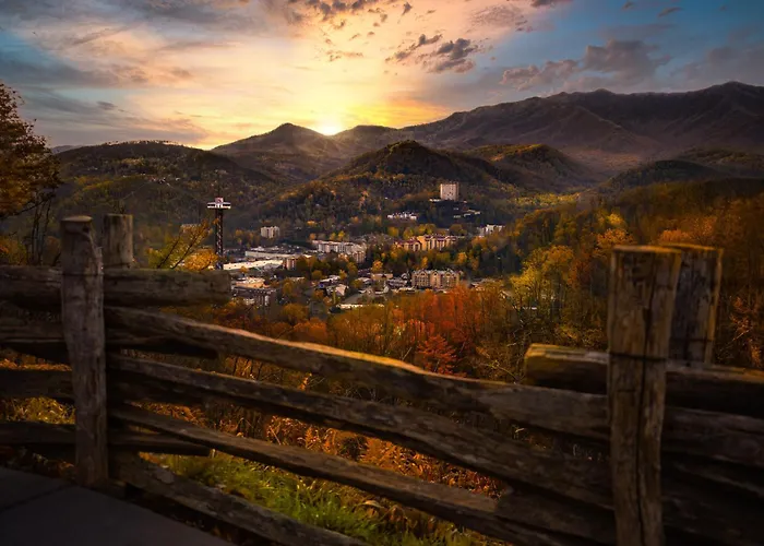 The Mason Jar, Hot Tub, Wifi, 560 Free Tickets Each Paid Day Villa Pigeon Forge