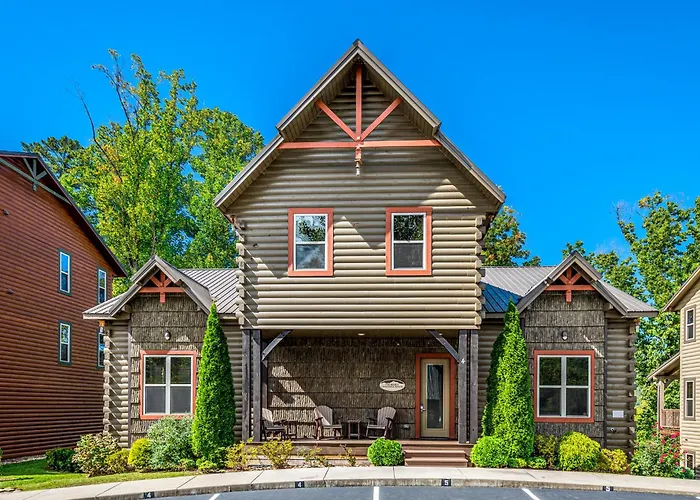 The Mighty Crabapple Manor By Stony Brook Cabins Gatlinburg