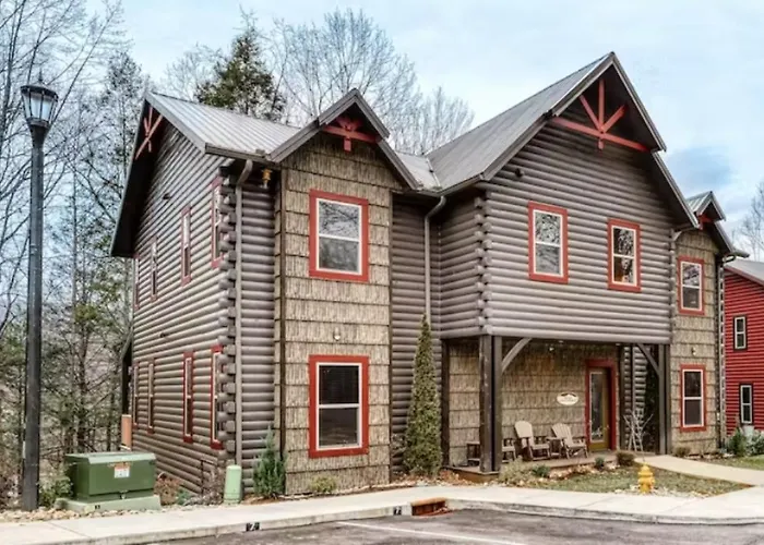 The Big Poplar Retreat By Stony Brook Cabins Gatlinburg