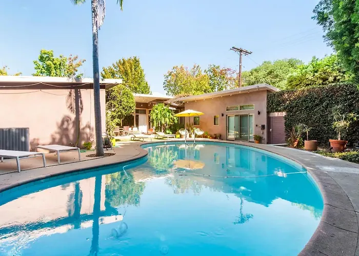 Bixby Beauty 50S Mod Long Beach