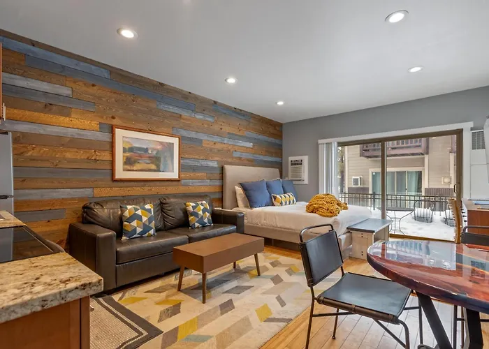 Pool & Hot Tub Access: Park City Studio W/ Balcony