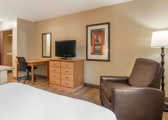 Extended Stay America Suites - Omaha - West