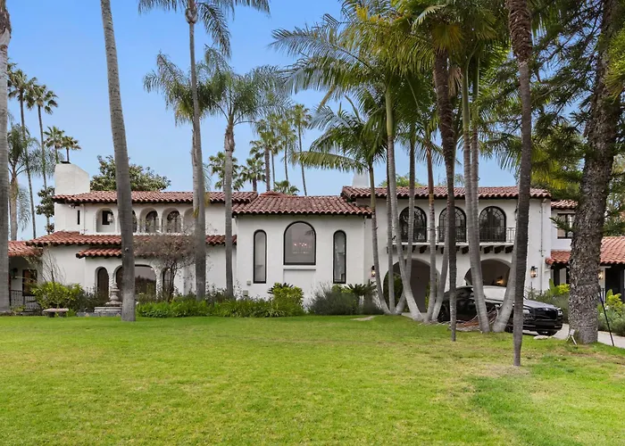 Contemporary Spanish Estate In Beverly Hills Los Angeles