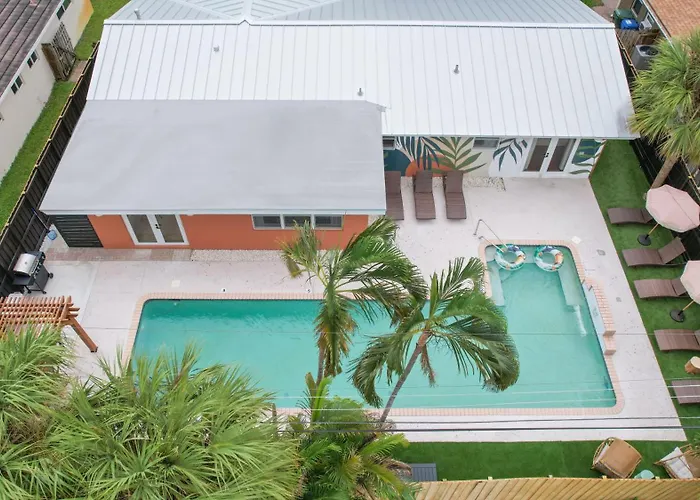 Havana Haven By Bk Stays - Family Friendly - Close To Beach - Large Heated Pool - 4 Beds - Sleeps 8 Fort Lauderdale