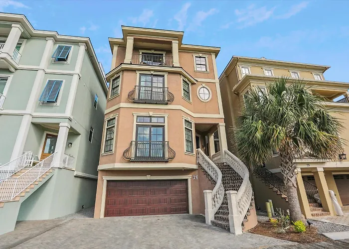 21 Singleton Beach- Oceanfront, Pool, Private Beach Access! Free Activities Included Hilton Head Island