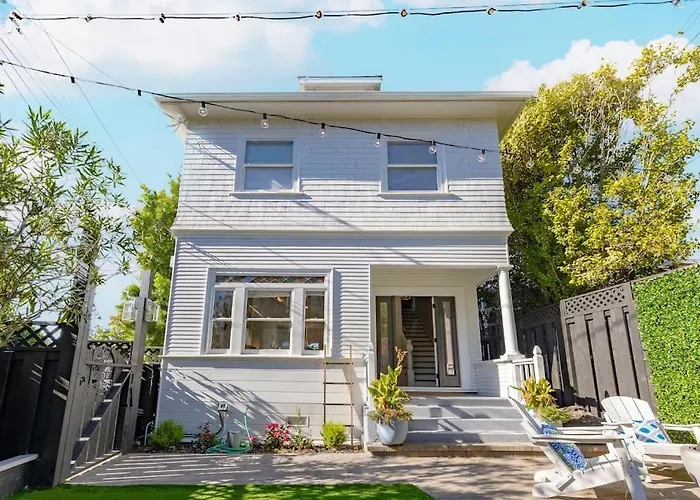Luxury Retreat With Private Au Pair Suite Oakland