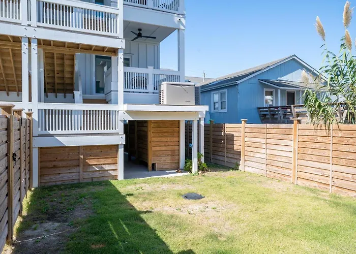 The Deck House Villa Carolina Beach