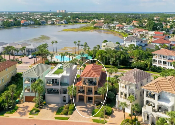 Luxury Community Pool, Hot Tub And Beach And Games Destin