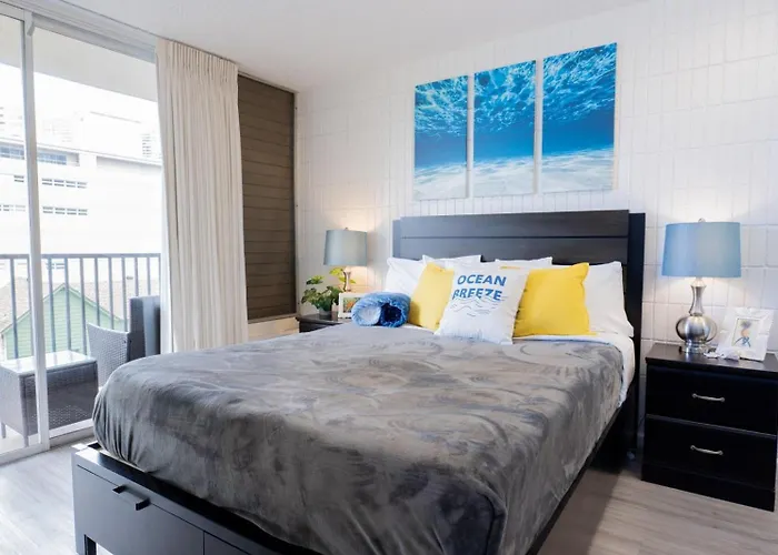 Relaxing Kalakauan 1-Bedroom Honolulu