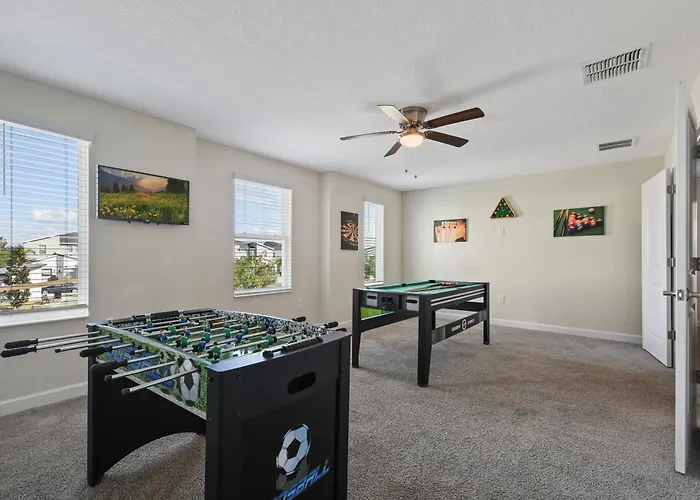 Spacious Retreat With Pool, Spa & Themed Rooms Orlando
