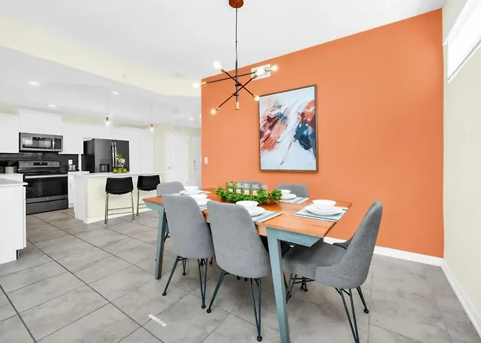 Luxury 3-Bed Condo In Storey Lake Resort - 3131 Kissimmee