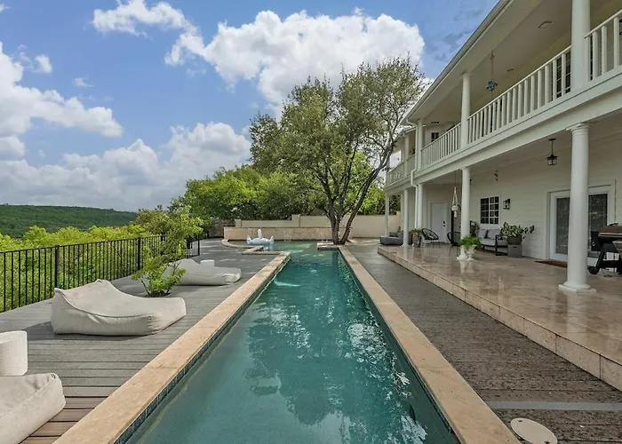 Chateau Lake Austin