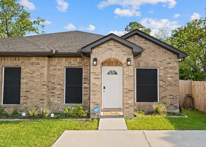 The Texas Hideaway Villa Houston