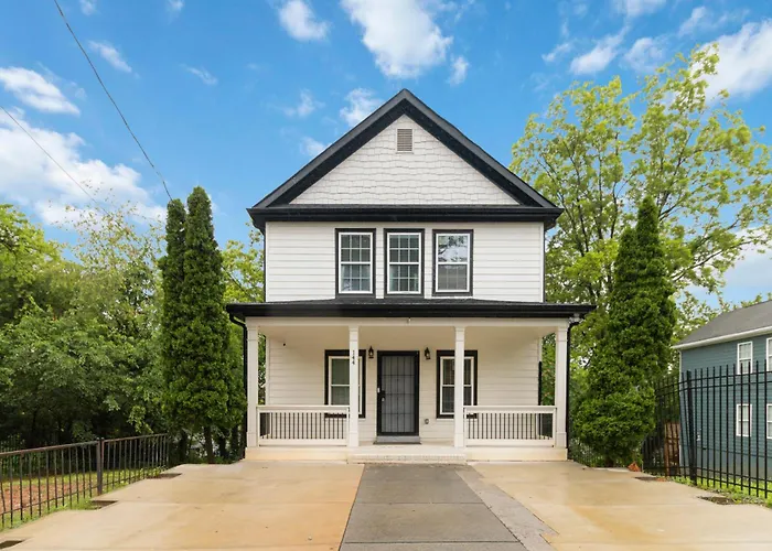 Grand Home Walk To Mercedes Benz Atlanta