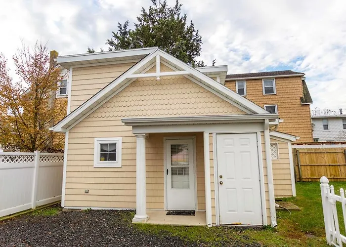 Delaware Avenue 16B Villa Rehoboth Beach
