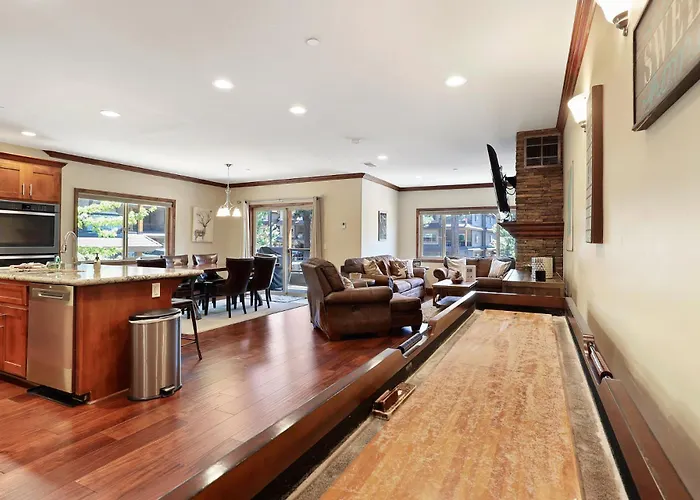 Tahoe Woods Villa - Walk To Beach And Gondola - Heavenly Ski South Lake Tahoe