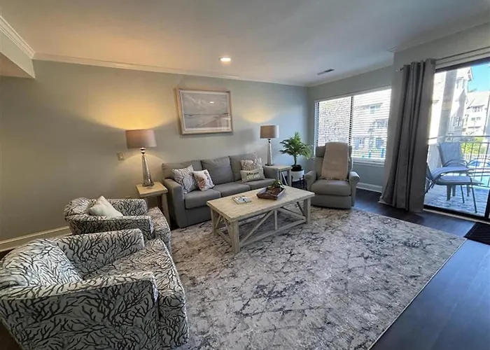 Courtside Villas - Overlooking Pool Walk To Beach Hilton Head Island