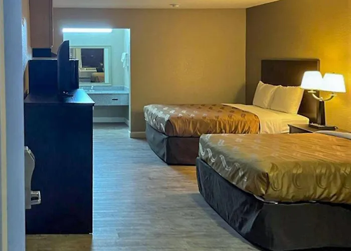 Suburban Studios Columbia - Harbison