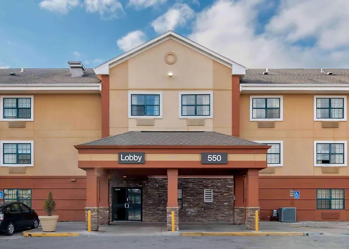Extended Stay America Suites - Kansas City - South