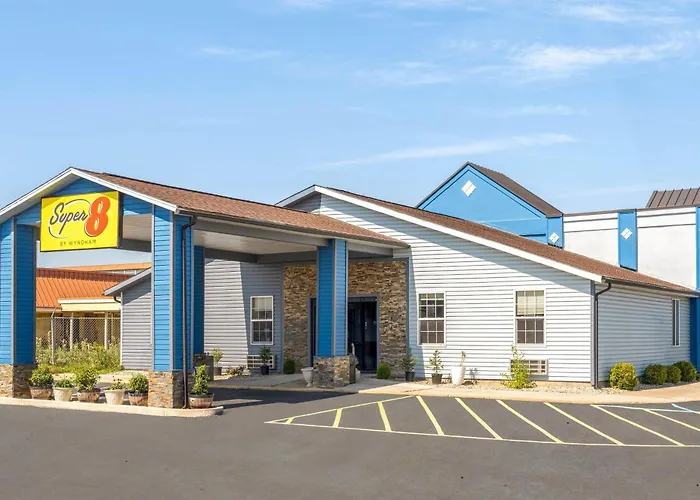 Super 8 By Wyndham Fort Wayne