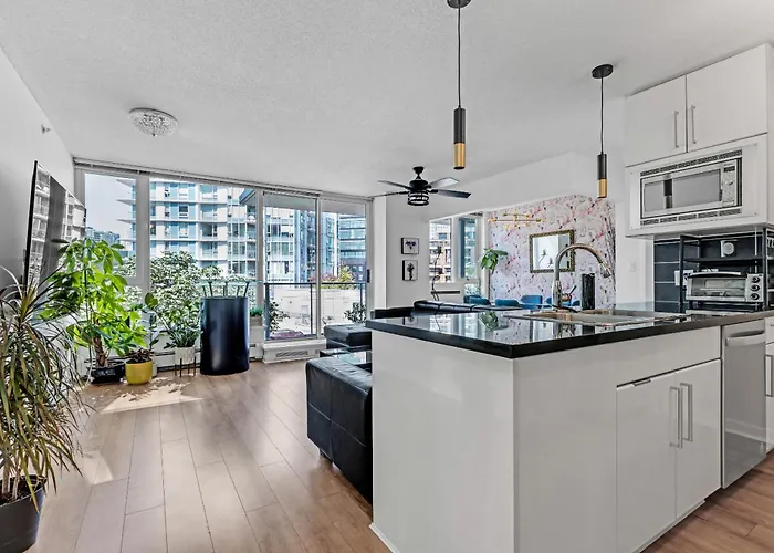 Gastown Downtown Apartment Very Central Vancouver