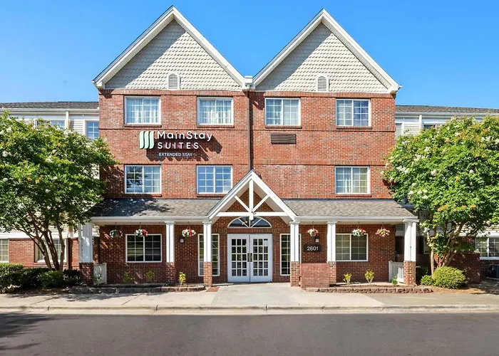 Mainstay Suites Raleigh North
