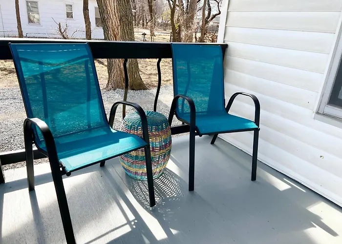 Fenced Lot W Washer And Dryer. Family Friendly Wichita