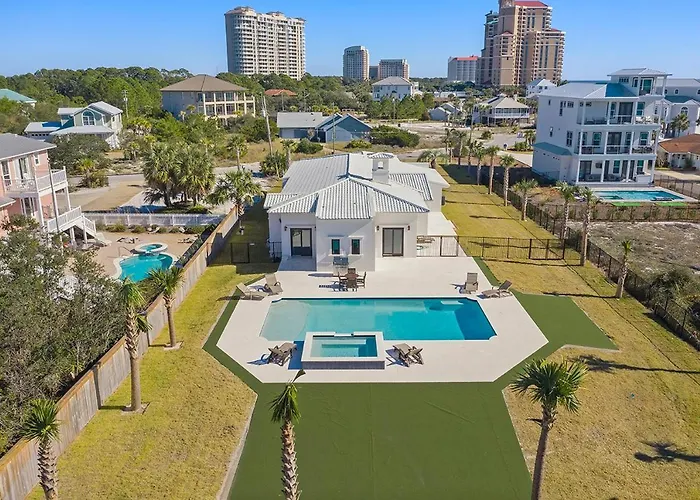Bourbon Breeze - Beachy Home Near The Gulf With Spacious Outdoor Pool Area Destin