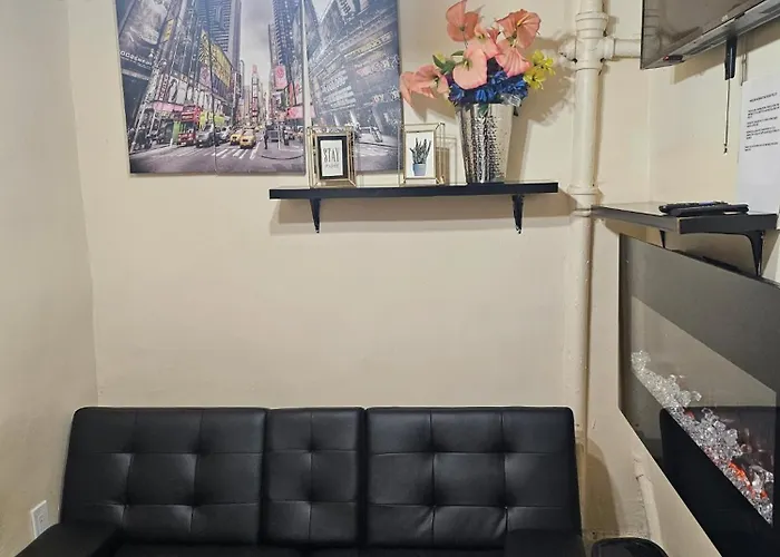 Harlem Brownstone Apartment New York
