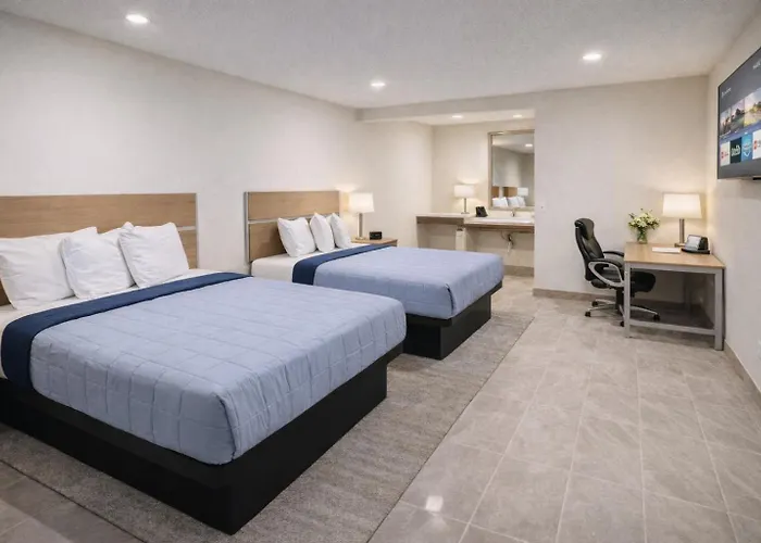 Super 8 By Wyndham Bakersfield Ca Near Airport Villa