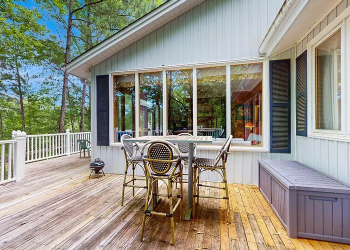 Deck & Private Dock! Waccamaw River Retreat Carolina Forest