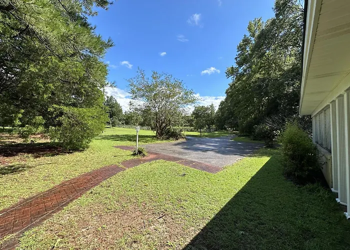 Deck & Private Dock! Waccamaw River Retreat Carolina Forest