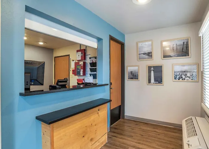 Extended Stay America Select Suites - Jackson - South Byram