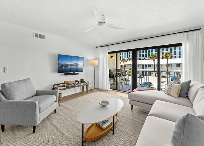 Sandcastles - Cocoa Beach Oceanfront Condos With Heated Pool Tennis